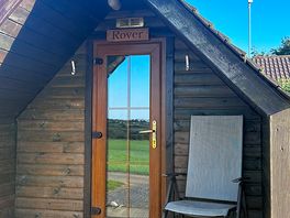 Glamping pod
