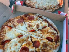 Pizza from suzies diner