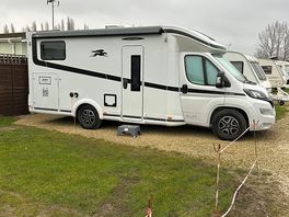 Great motor home rented for the long weekend from jdwcampers