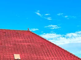 Owners house big roof!