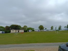 Spotlessly clean and well managed site