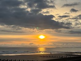 Sunsets are amazing