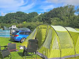 Plenty of space - many had bigger tents plus gazebos
