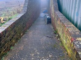 Capel battery