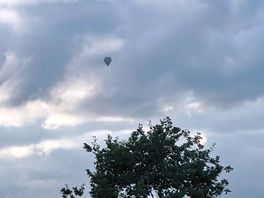 Hot air balloon