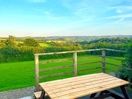 Pod 2: decking view