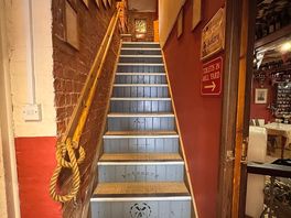 Wonky steps🫣