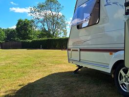 Wheatacre white lion caravan site