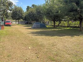 Tent pitch examples