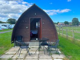 Camping pod