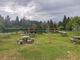 Swimming lake