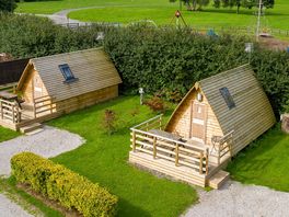Aries Glamping Pod