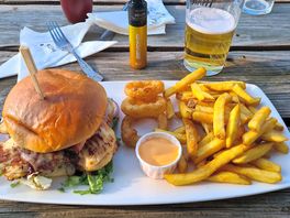 Lovely hunters chicken burger