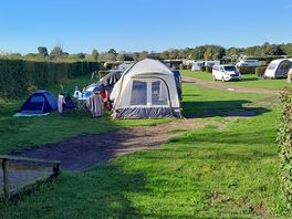 Clean site and reasonably sized pitches