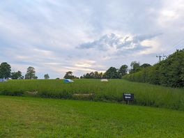 Entrance to main tent field