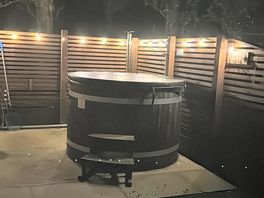 The hot tub was definitely one of the highlights of our stay. so relaxing to be in here every night