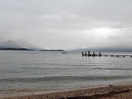 Dove il lago incontra il cielo