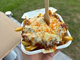 Chilli cheese loaded fries from the fabulous food truck