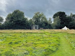 Shepherd hut