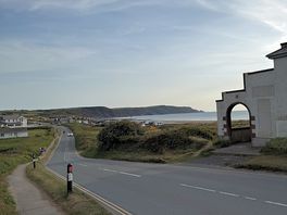 The beach.. a couple of hundred yards from the site entrance.. all that way! lol