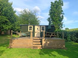 Shepherds hut & decking