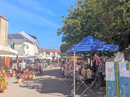 The lovely town is in easy walking distance