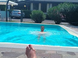 Piscina del campeggio ad uso di tutti molto pulita e ben attrezzata!