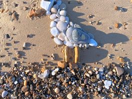 Beach art