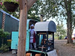 Visiting pizza van