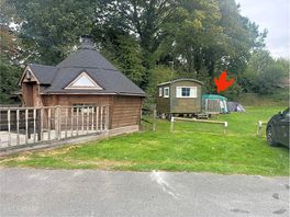 Nice mix of different accommodations on the park