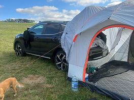 Car tailgate set up