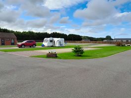 Midweek lull on site.