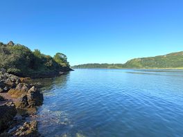 Access to sea from campsite