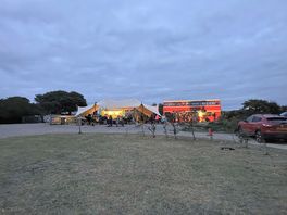 Double decker bar
