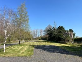 Electric gravel touring pitch 12 to 15