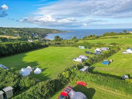 Aerial bay field