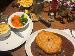 Dinner at wharf tavern