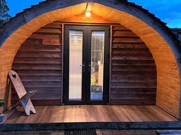 The porch with a outside light was really handy