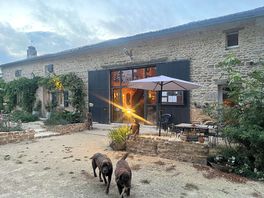 Main house/bar