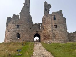 Dunstanburgh castle