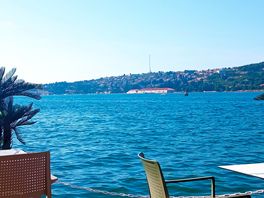 Blick vom takamaka aufs meer