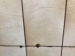 Rusted scans dirty tiles