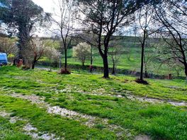 Described as grass and gravel touring pitches