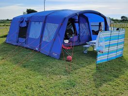Lovely level pitches but the hedgerows growing to keep the wind at bay will be even better
