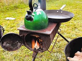 Camp stove