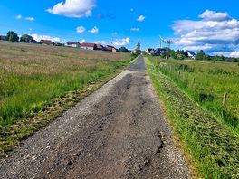 Road to small cemetery