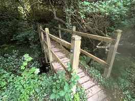 A walk from the site to the coastal path.