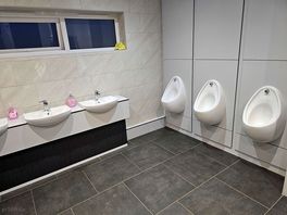 Very well maintained and modern toilets and showers