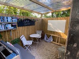 Outdoor cinema