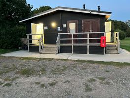 Toilet block